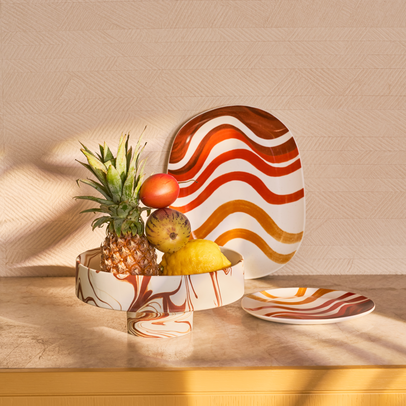 Caramel Swirl Raised Serving Bowl