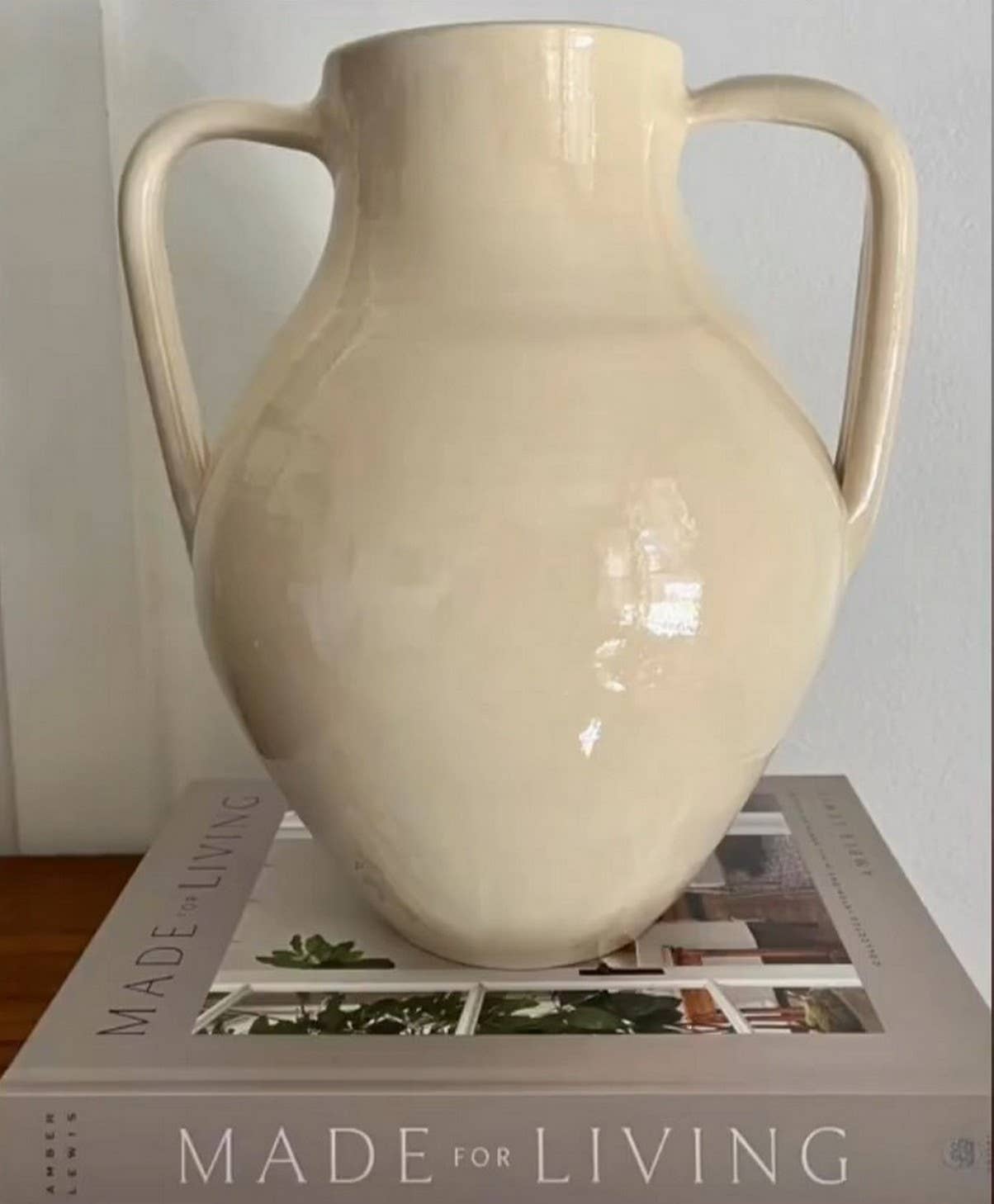 Traditional Honeyed White Spanish Vase