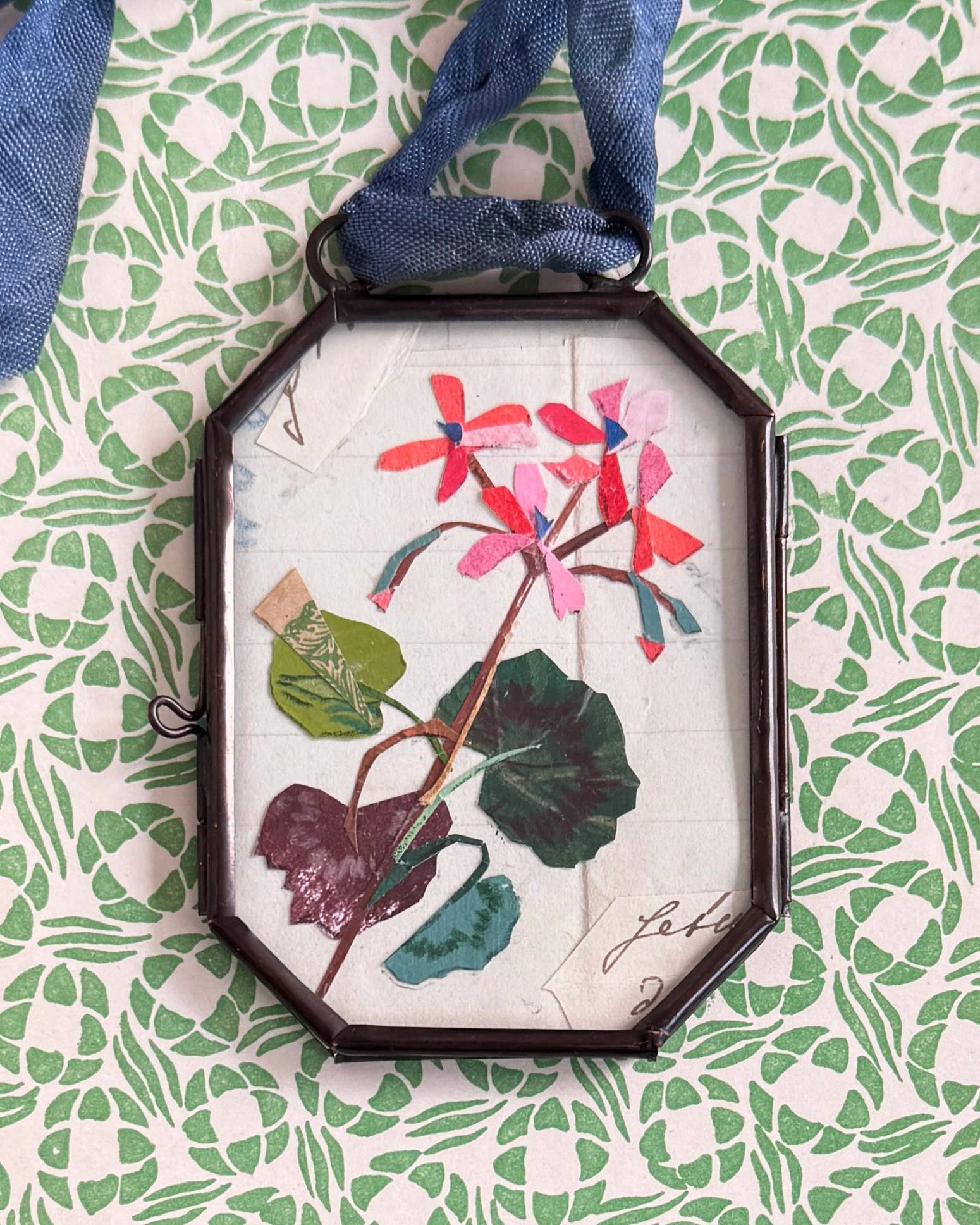 Geranium No. 1 ~ Handmade Art Locket Ornament Floral