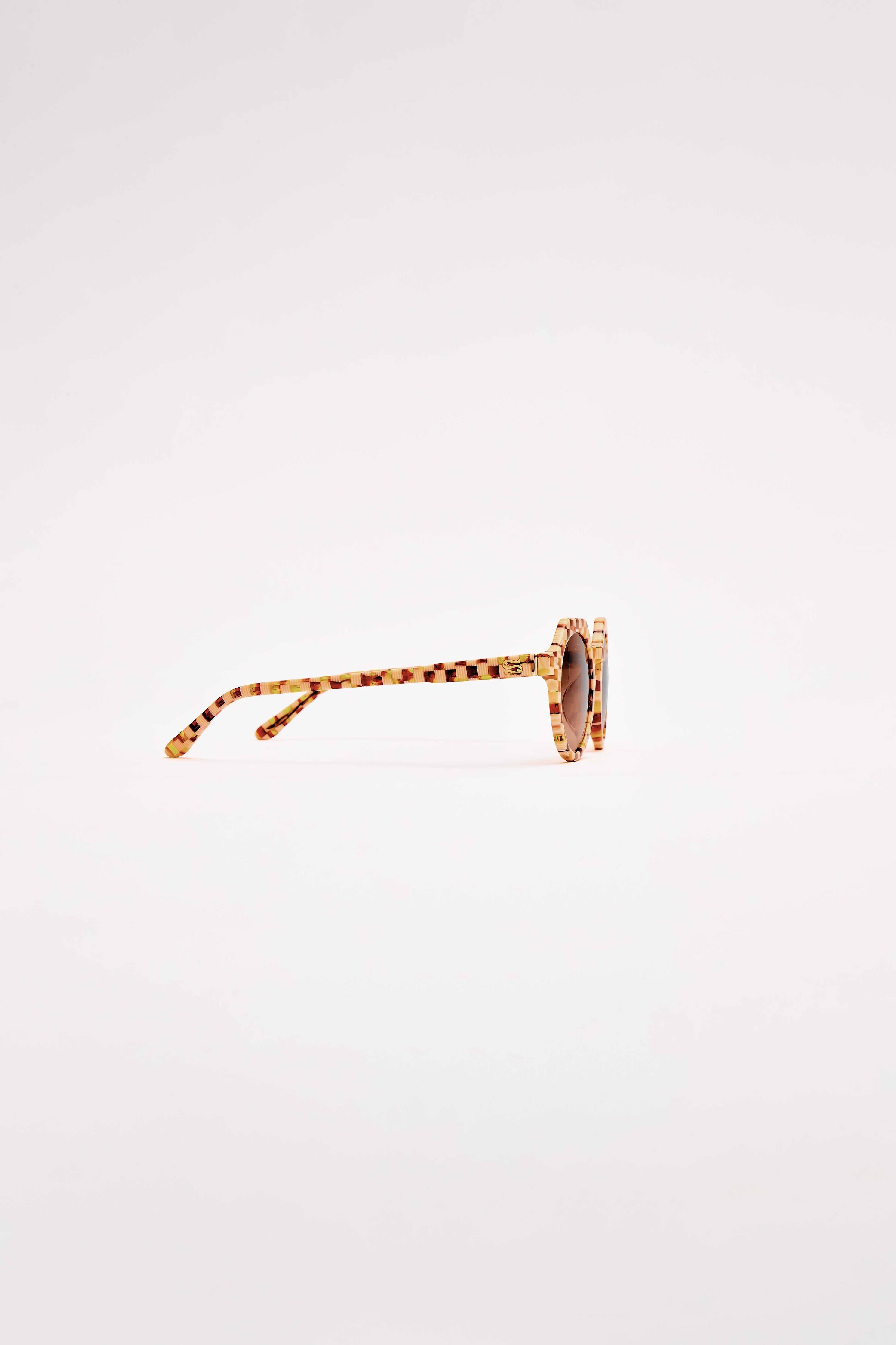 SARDINE - Georgie - Toasted Moxie Checkered Sunglasses