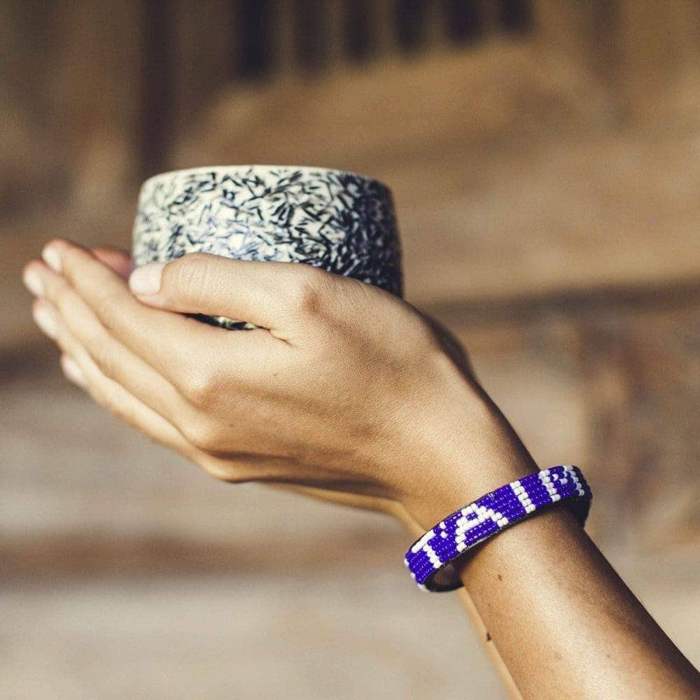 Fair-trade Je T'aime Bracelet | Navy