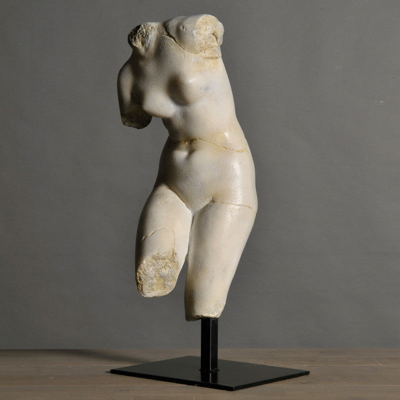 Reproduction Statue of Venus - Goddess of Love & Beauty